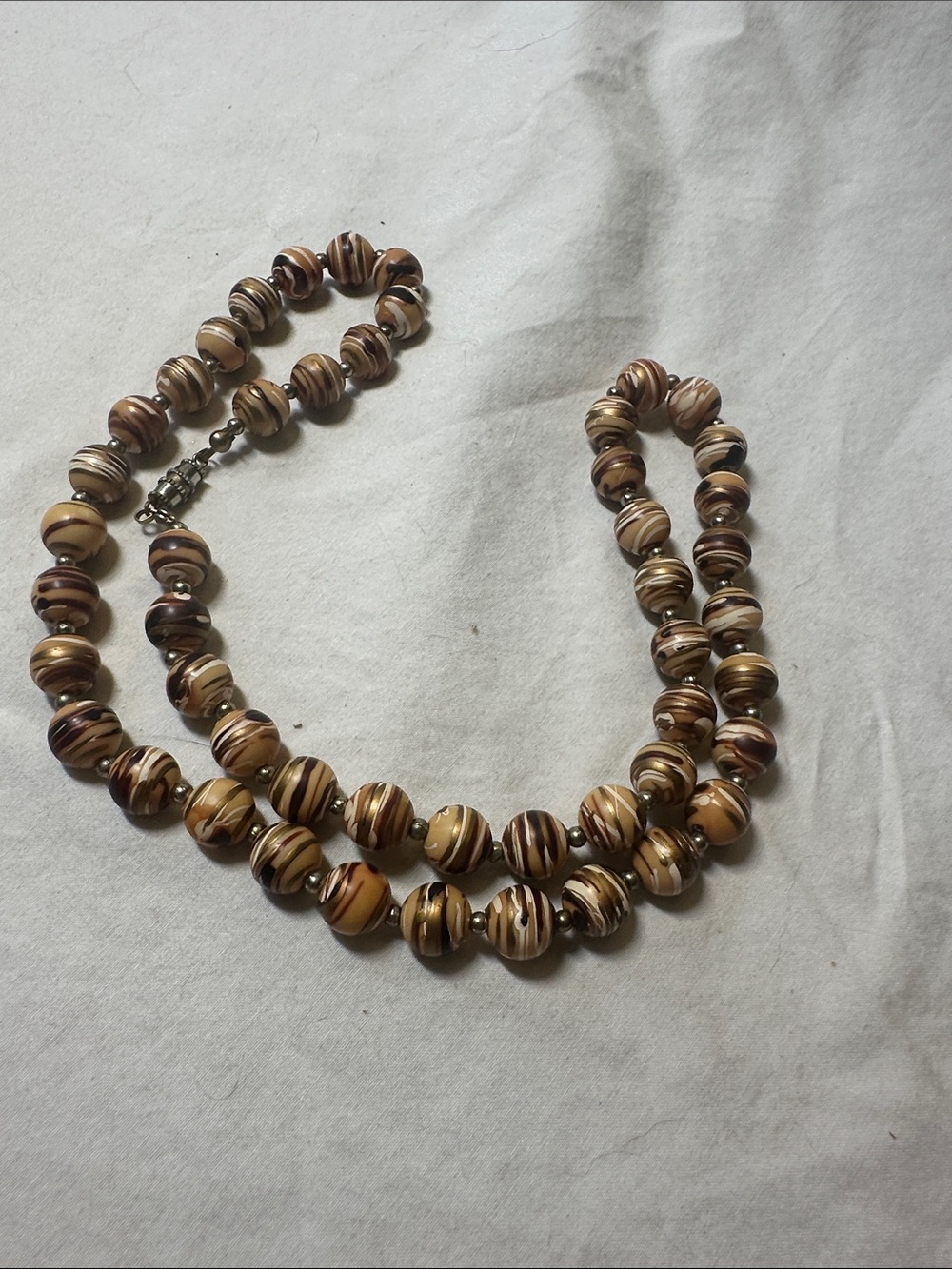 Classic Brown Swirl Bead Necklace - Women Jewelry